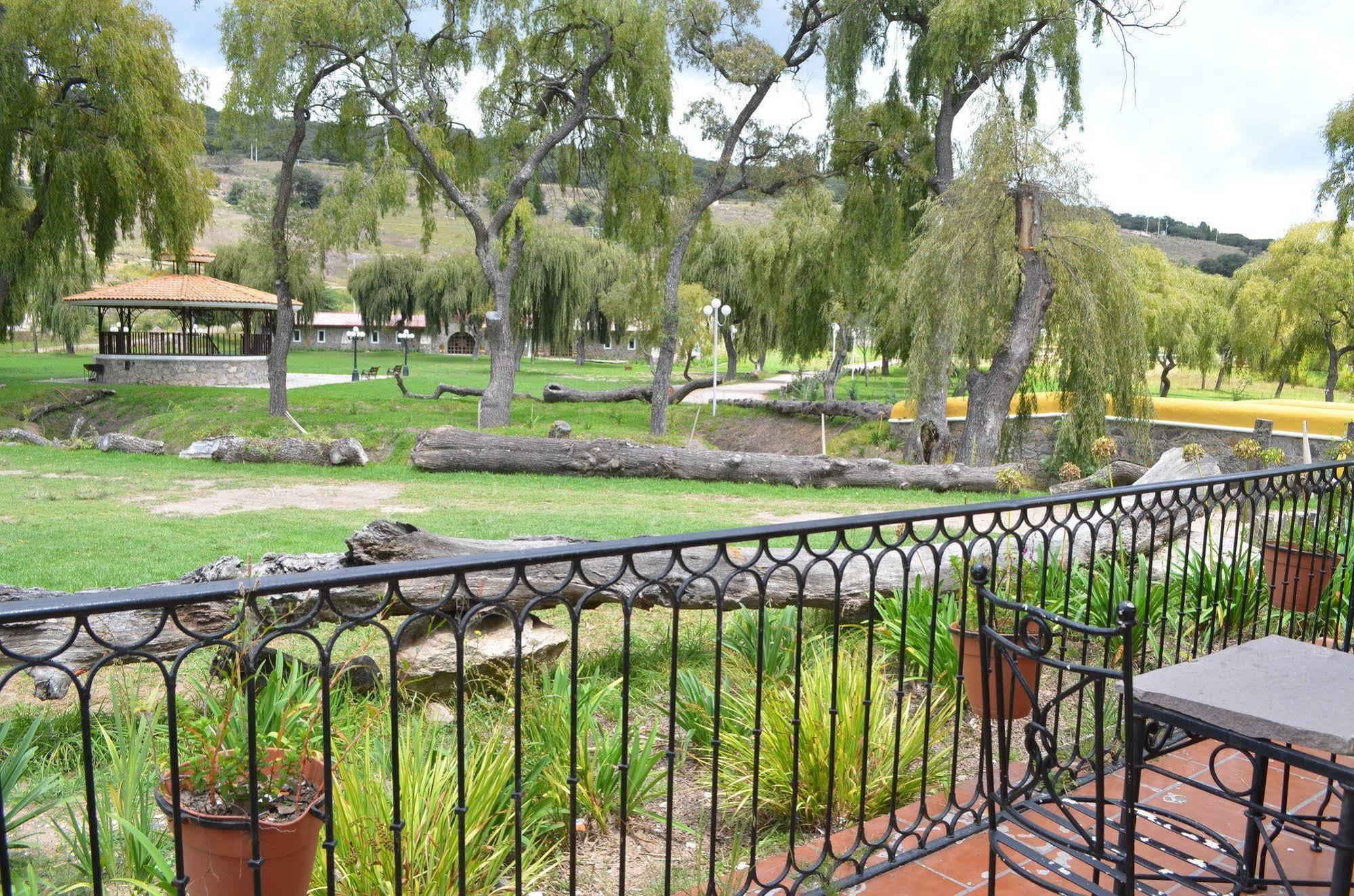 Hotel Vergel De La Sierra Las Palomas  Extérieur photo
